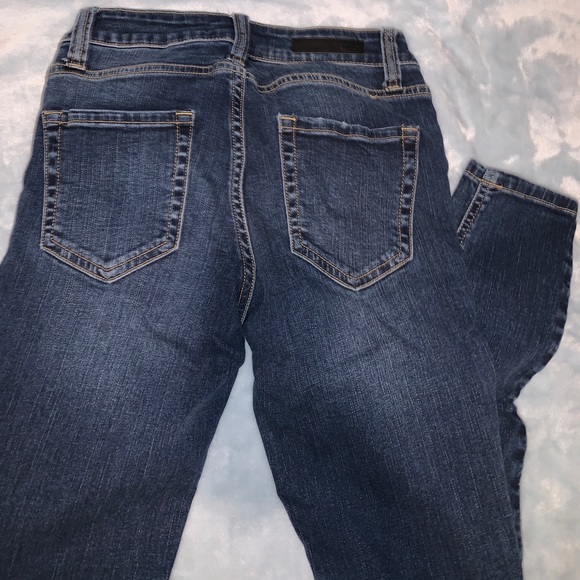 Jeans - Picture 2 of 5